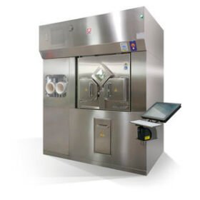 filling machine with isolatorHELIOS