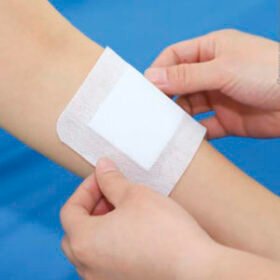 polyurethane wound dressing
