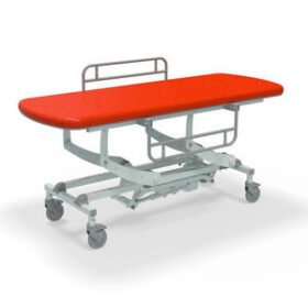 pediatric examination tableCLINNOVA