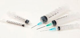 disposable syringe