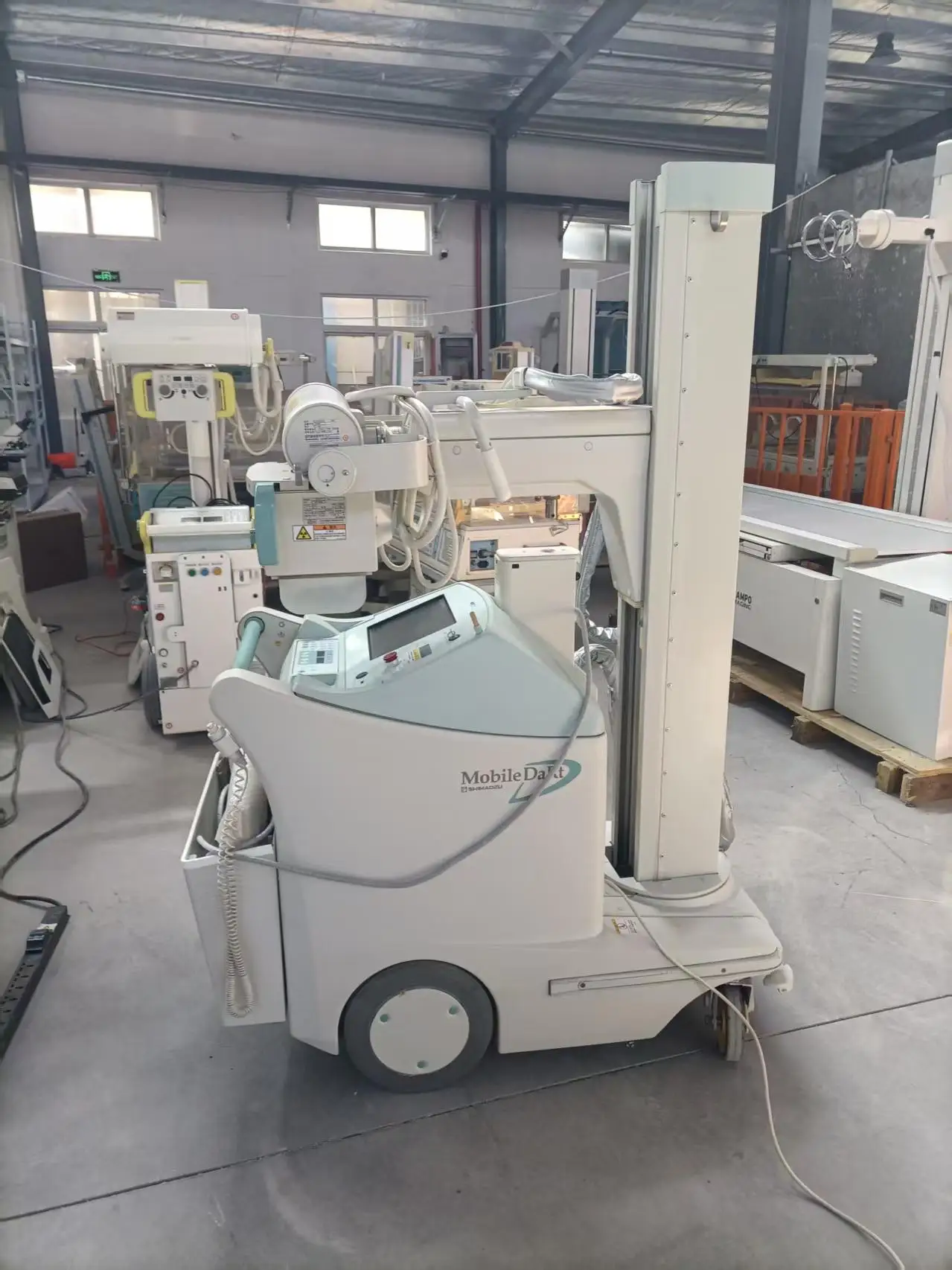 High Quality Used Mobile DaRt X-ray Machine for Dogs with 1 Year Warranty Electric Powered Imaging Diagnosis - Image 3